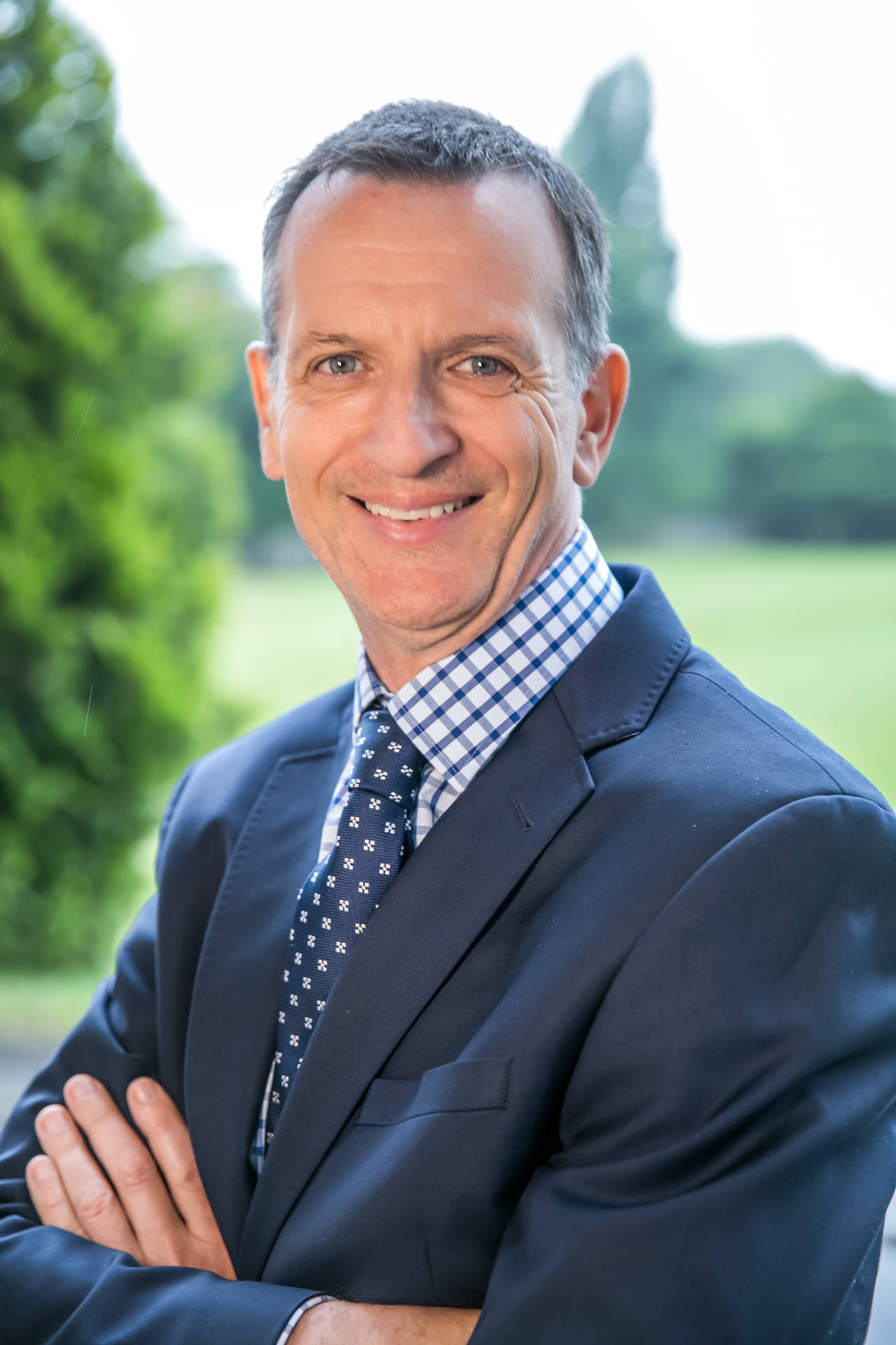 Dr Stuart Miller
